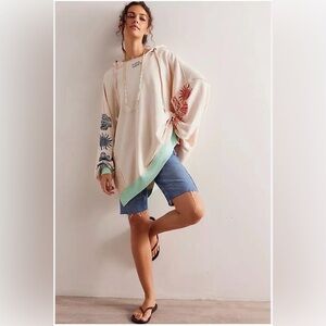 Free People Feel the Wave hoodie in EUC